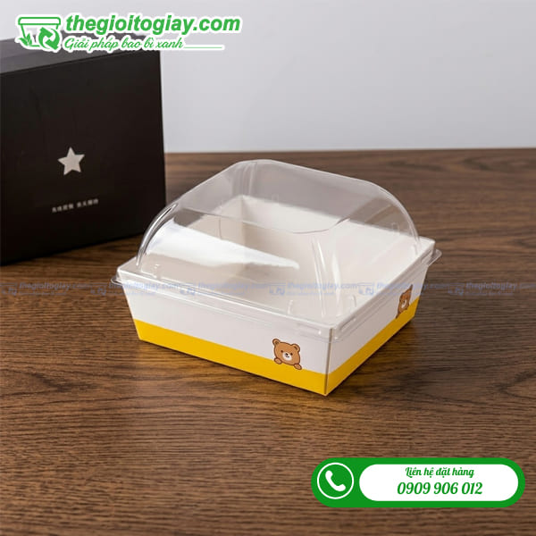 In hộp giấy nắp PET