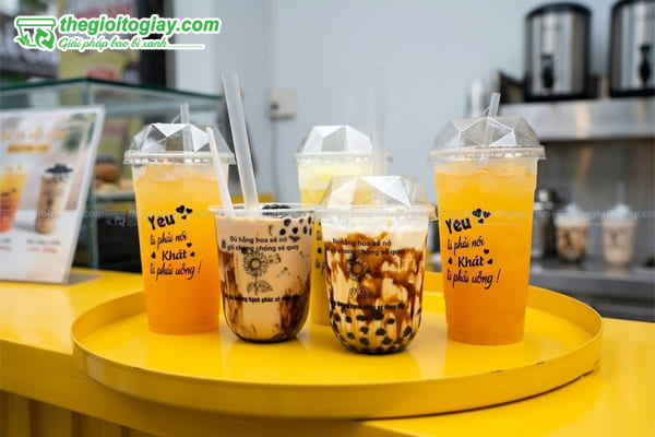 Nắp kim cương đậy ly trà trái cây, trà sữa