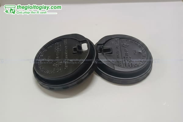 Nắp nhựa uống trực tiếp đen