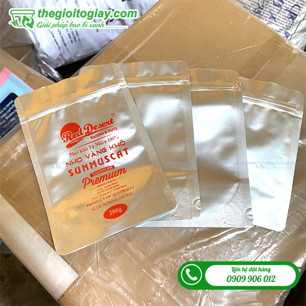 Túi zip ghép 2 mặt bạc đựng nho vàng khô